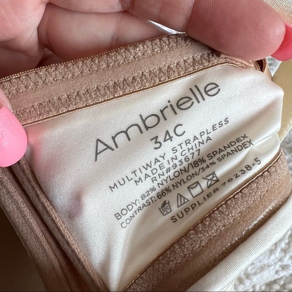 AMBRIELLE PRISTINE IVORY GEO Multi-way Straplesa Bra - Picture 6 of 7